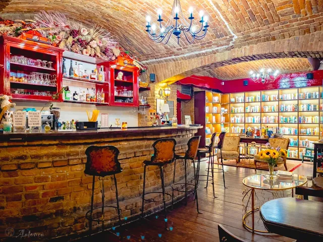 The Electric Sheep Book Bar