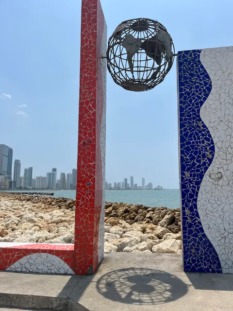 Monumento Unión de los Océanos