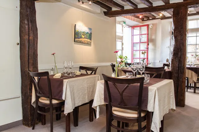 Le Côté Saint Pierre