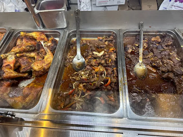 El Caridad Burnside Restaurant