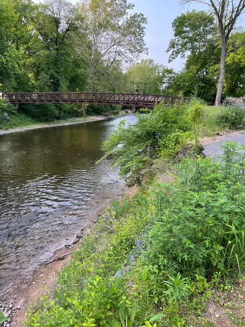 Riverfront Park Parking Area