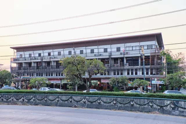 BKK 39 Airport Hotel