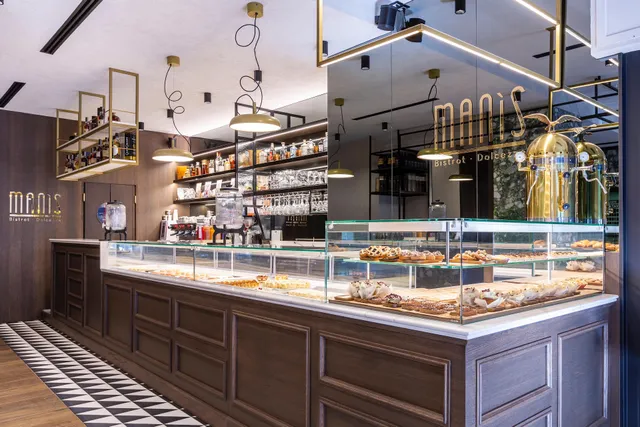 Manis Bistrot | Pasticceria e Ristorante | Aperitivi | Specialty Coffee