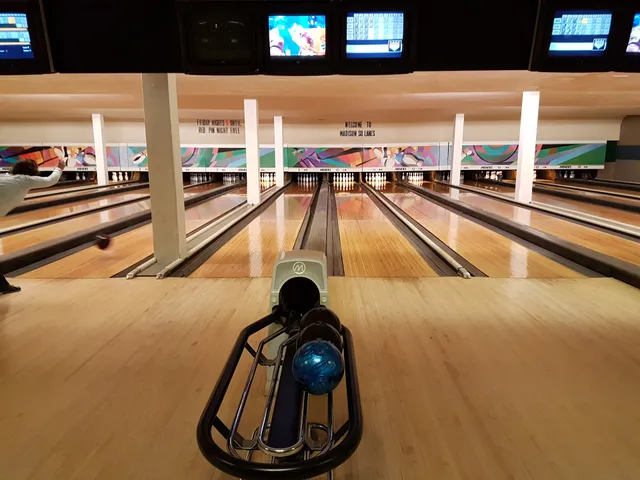 Madison square lanes