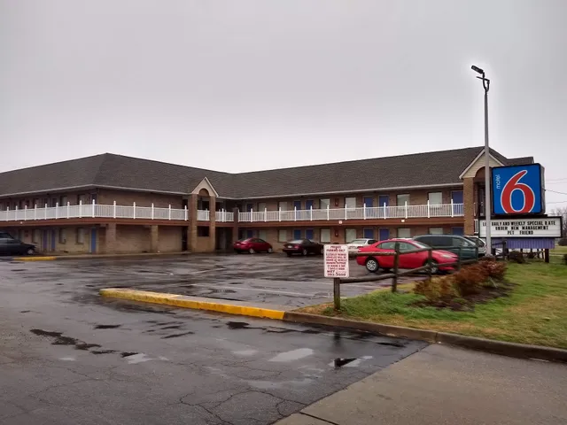 Relax Inn Portsmouth, VA