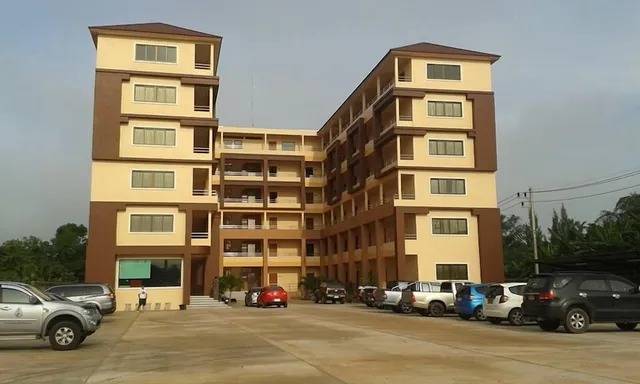 Perfect Place Hotel เพอร์เฟค เพลส สุราษฎร์ธานี