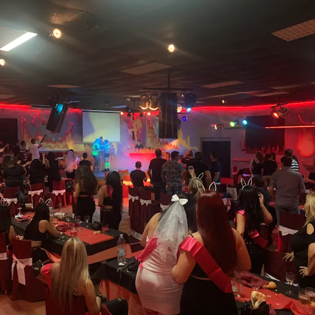 TIO LUCAS | Despedidas de soltero en Murcia