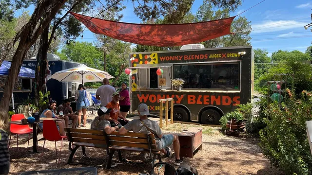 Wonky Blends | South Austin