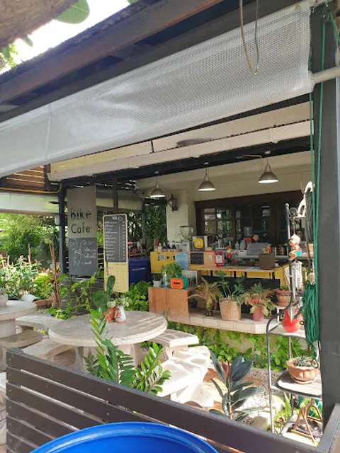 Bike cafe' Suvarnabhumi