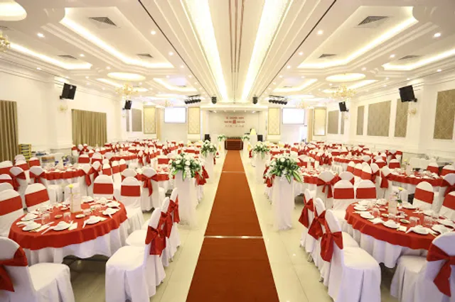 Long Phung Seafood Restaurant