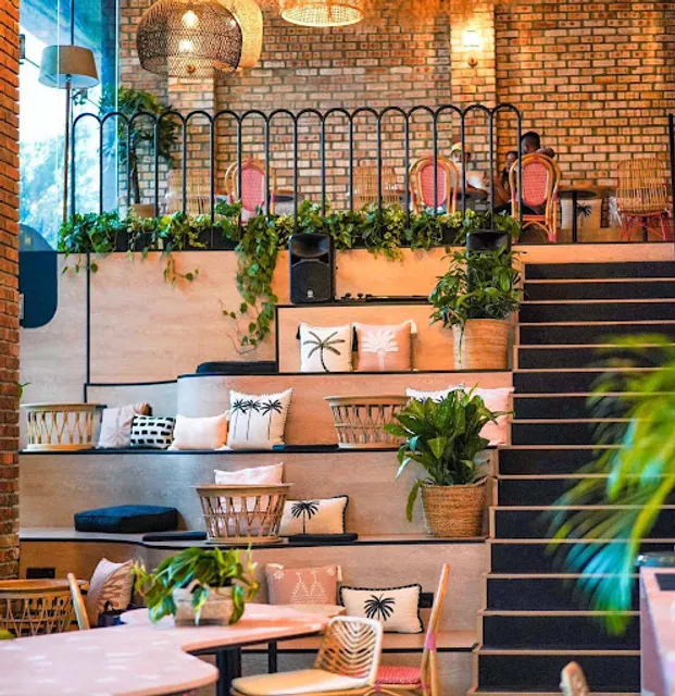 LaGula By The Hungry Tapir