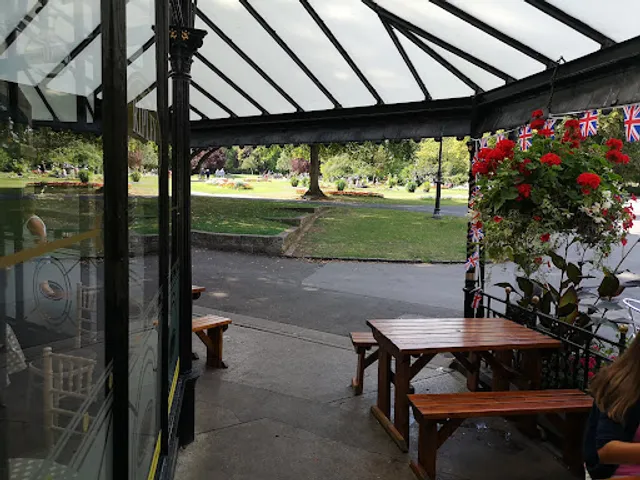 Ripley Ice Cream & Cafe