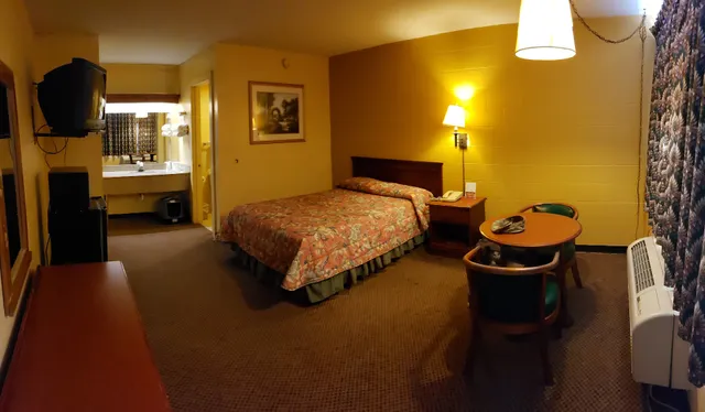 Winner's Circle Motel