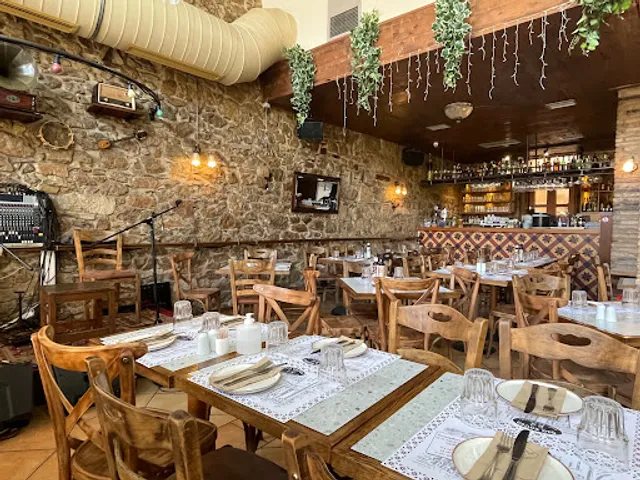 Dia Tauta Restaurant