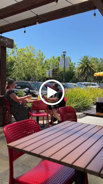 Howie's Artisan Pizza