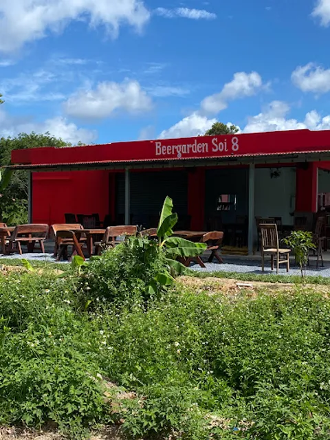 Beergarden Soi 8