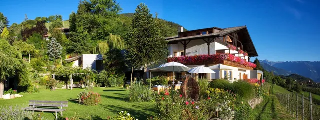 Pension Appartements Tirolerhof