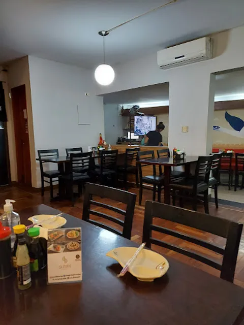 Suteki Sushi Lounge