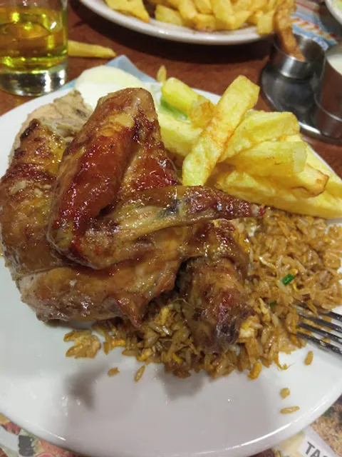 Corralito - Pollos y Parrillas