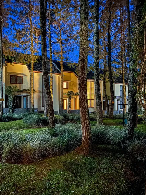 Puri Setiabudhi Residence Hotel