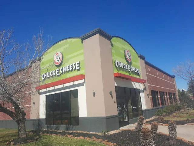 Chuck E. Cheese
