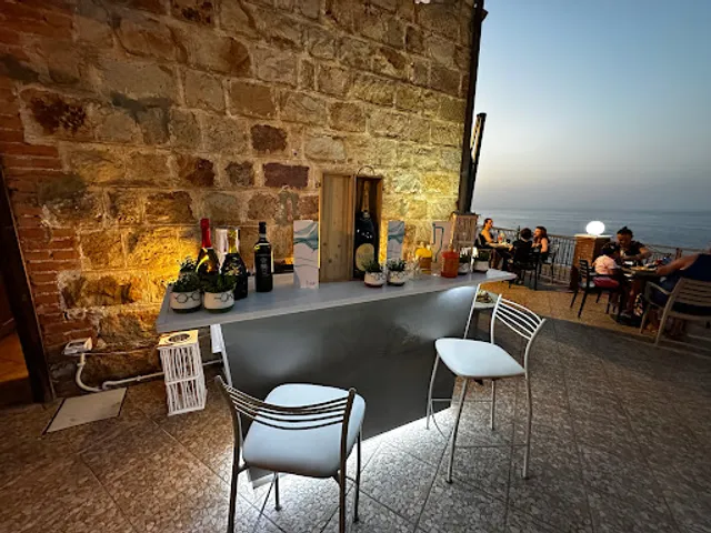 Byblos food and drink