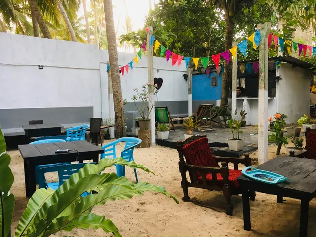 Chooty Place - Beach Chill & Restaurant
