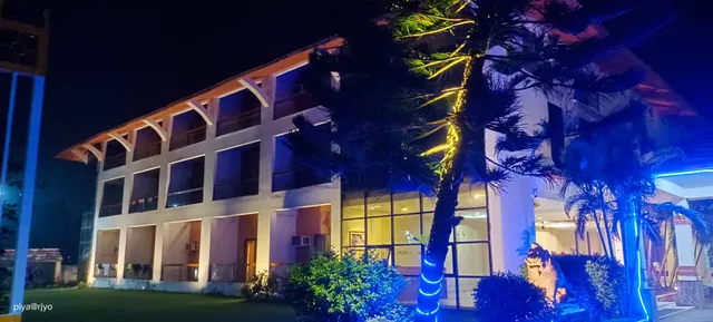 OYO Kings Crown Resort And Hotel