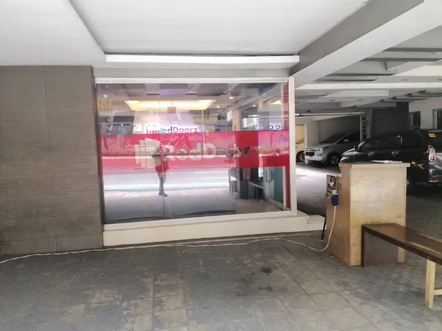 One Liberty Hotel Kalayaan Avenue