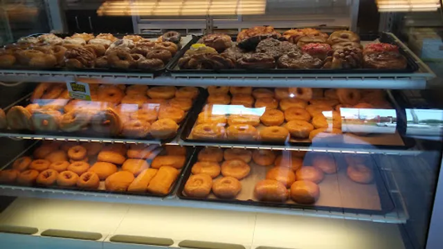 Daylight Donuts