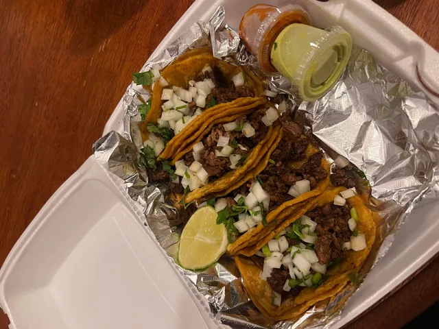 Cachi’s Tacos