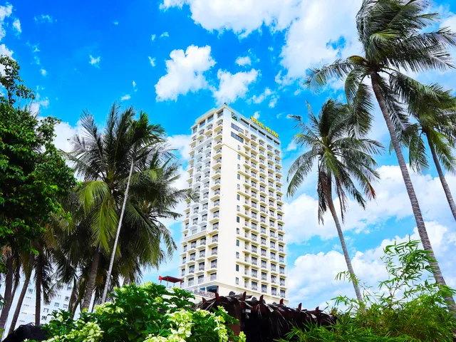 VIPOL MUI NE HOTEL & SPA ( Khách sạn 4 sao )