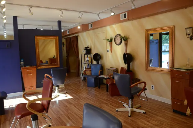 Orlando Lynn Salon
