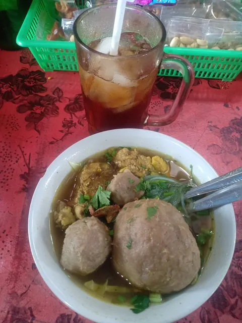 Warung Pak Tut Lonto