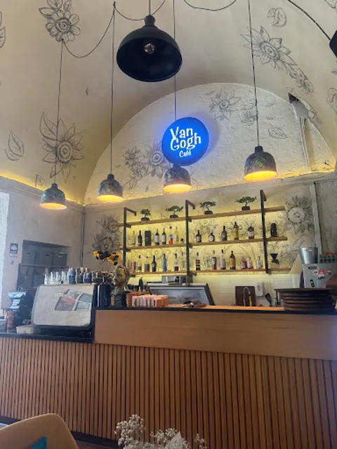 Van Gogh Cafe