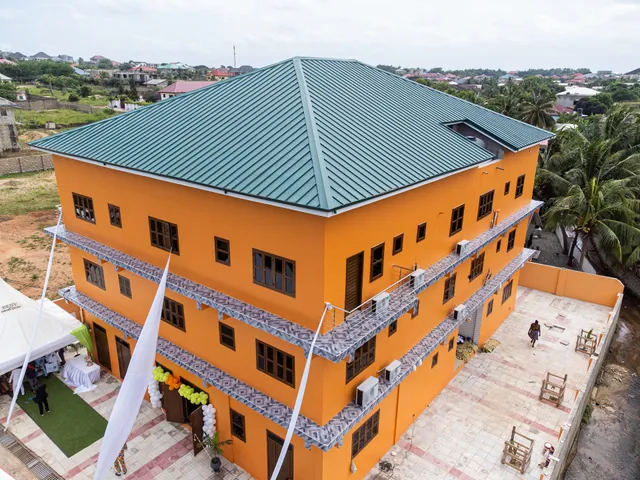 Akpe Cultural Center Hotel