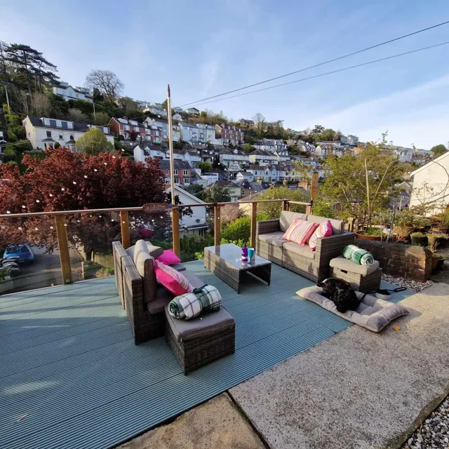 Midships Dartmouth Holiday Home