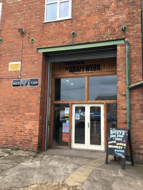 Bitsy's Emporium of Awesome