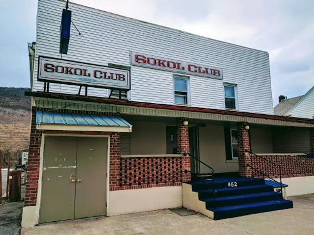 Sokol Hall Club