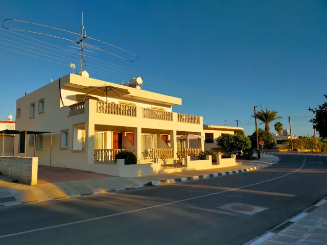 Pari holiday apartments