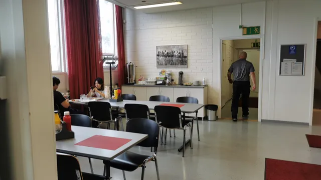 Lounaskahvila Kirsikka