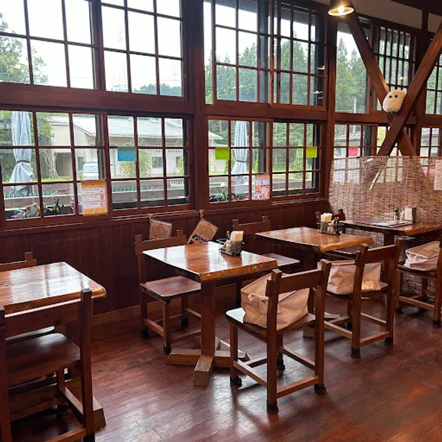 Forest of Pizza workshop Ruvowaru