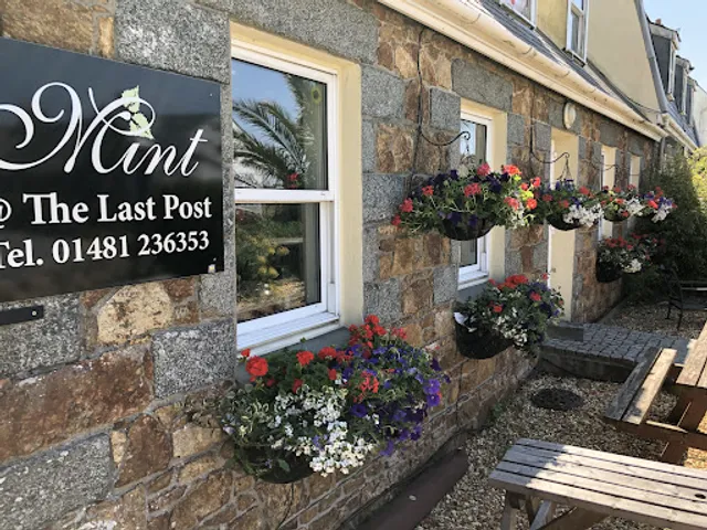 The Last Post - Randalls