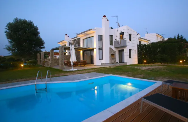 Sunny Sani Luxury Villas