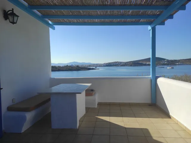 Κυκλαδίτικος Κέδρος (Kykladitikos Kedros)