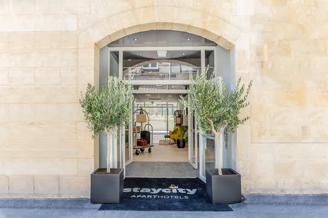 Staycity Aparthotel Bordeaux City Centre