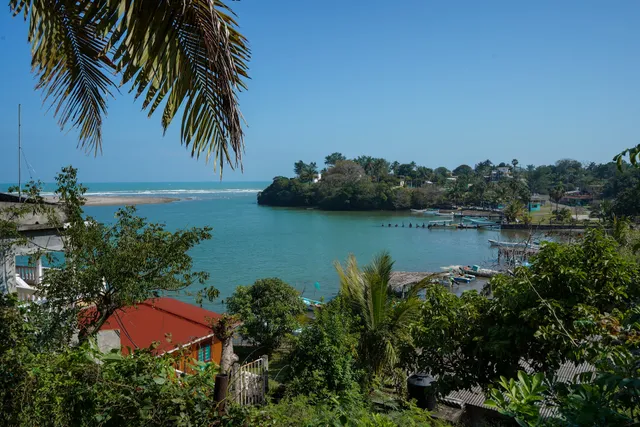 Pintoresca Casa en la Playa
