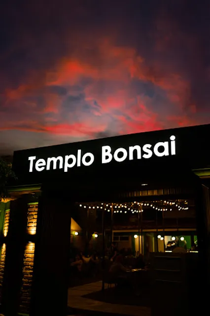 Templo Bonsai Café Jardines Alcalde
