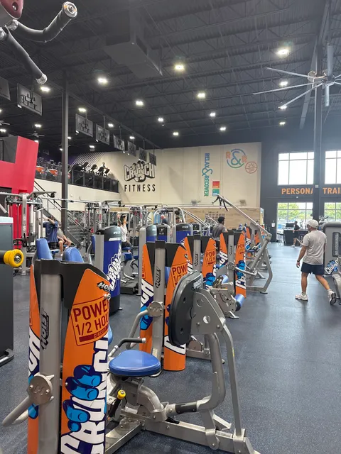 Crunch Fitness - South Tampa