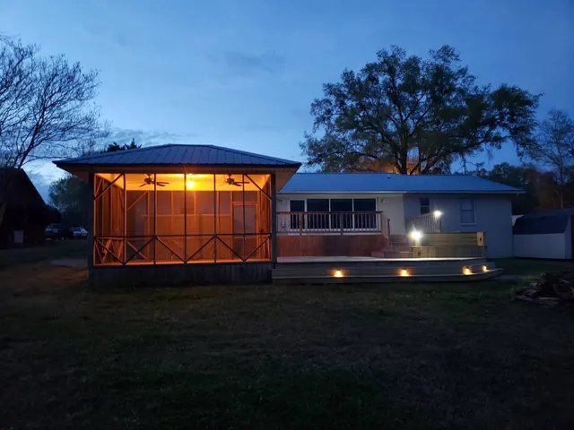 The Lake Effect (Vacation Rental Home)